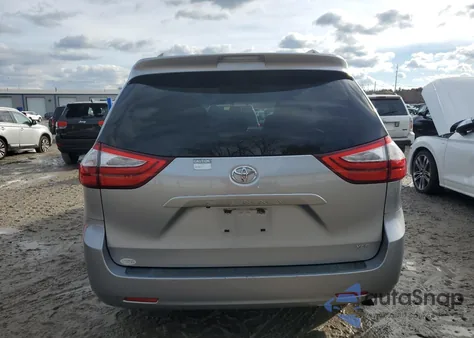 2015 Toyota Sienna Xle from USA, damaged, VIN 5TDYK3DC0FS663674